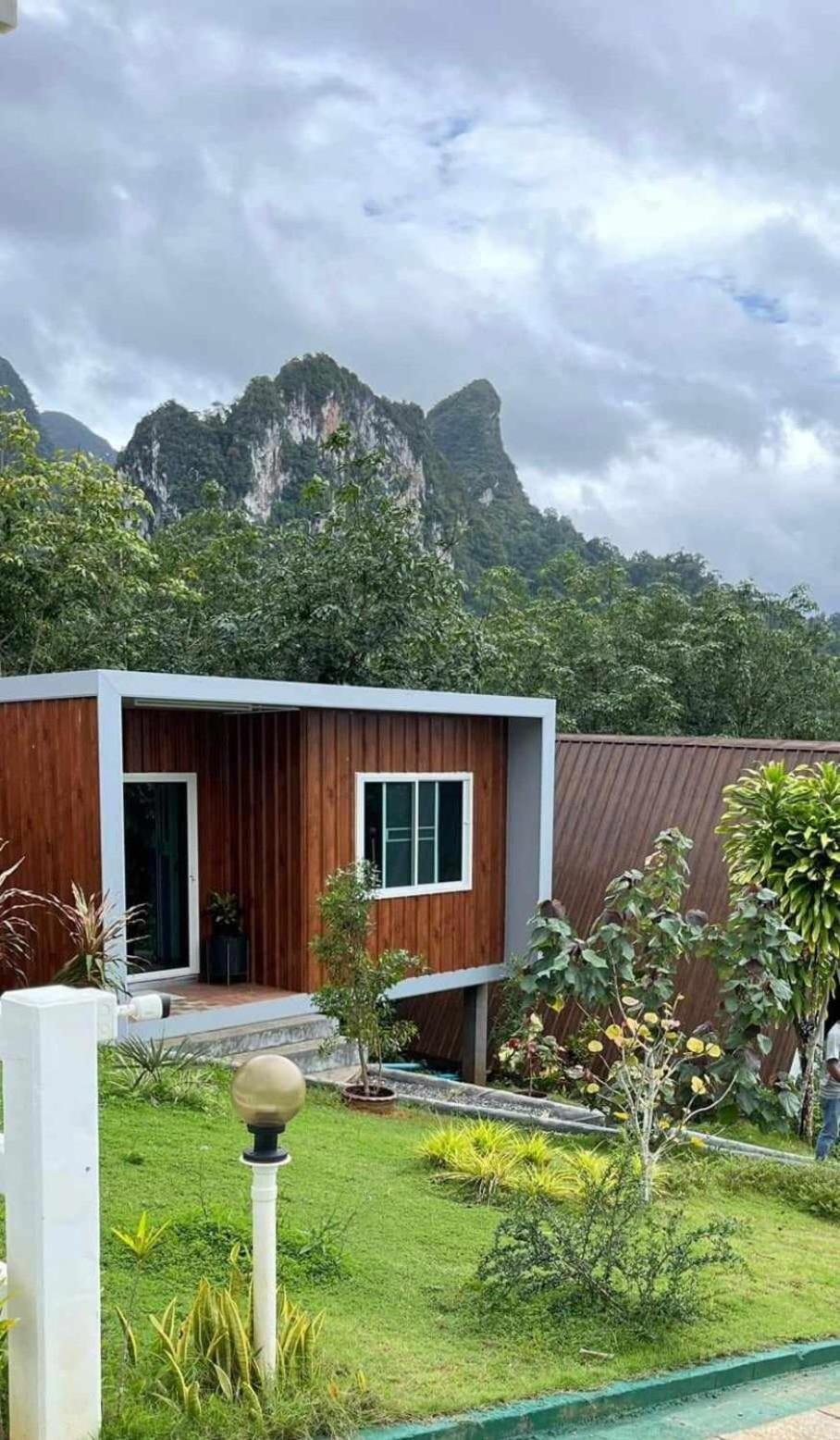 99 Camp And Cafe Villa Khao Sok National Park Exterior photo